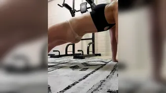 myarykerx-14-04-2020-31687083-Stream_started_at_04_14_2020_01_05_am