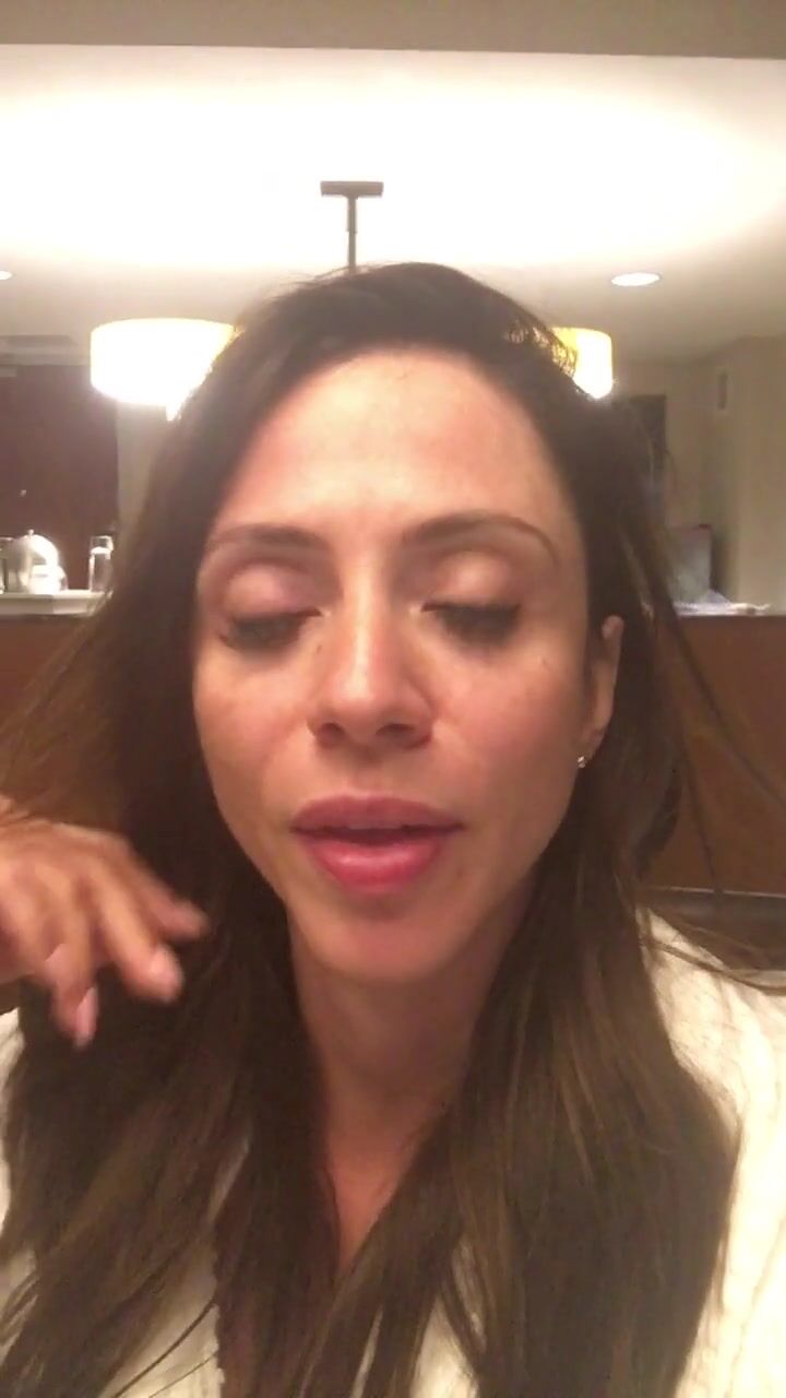 Ariella Ferrera onlyfans 0152748 And... this is how I ended my day 2017