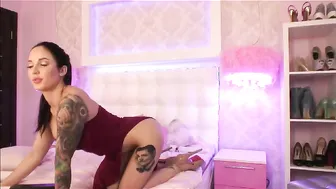 miss_daria  Great webcam angel