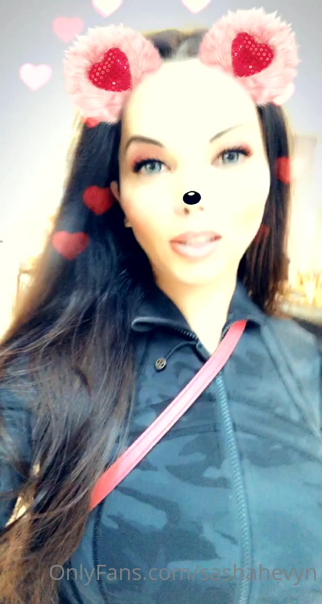 Sasha Hevyn onlyfans 2020 07 27 601394519 A little bit of catwalk -  camHUB.cc