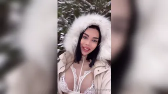 iammery (Vert.) (16)