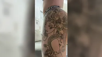 White Chinaa (Vert.) (104)