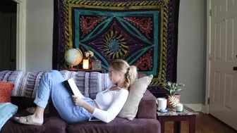 Mom Jeans Hitachi Orgasm in Mom Jeans