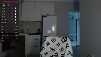 squirtqueen_sumi 3.05.2021 702_female chaturbate