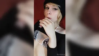 RosieKawaii (vert.) (244)