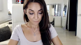 mightyan  Fingering before the camera