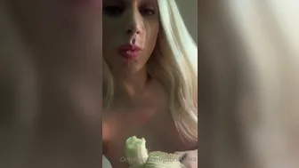 Lara Gabi aka gabrielalara onlyfans (2021.03.22) Lara Gabi (Vert.) (5)