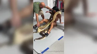 Jaslyn Lee aka tsjaslynlee onlyfans (2020 09 14) Jaslyn Lee (Vert.) (5)