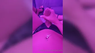 Elisha Shelly aka elishashelly onlyfans (2020 10 07) Elisha Shelly (Vert.)