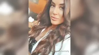 Elisha Shelly aka elishashelly onlyfans (2021 03 08) Elisha Shelly (Vert.)