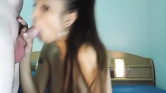 edenasia  Loves to fuck her self for tokens