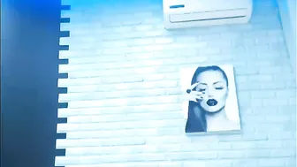 tightteen1999  Makes Her Pussy Cum in chat