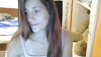 alessya_and_kevin  penetrates in her pussy