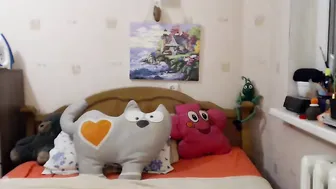 hottykissy33  deep penetration in her pussy