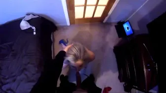 Missbehavin26 young beauty seduces the virgin body