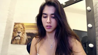 mary_dall bitch with big tits rides vagina toy