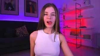 prettyalison Three beautiful Russian sex slut girls