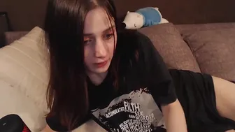 justyourwaifu excellent skin in glasses sucks dildo