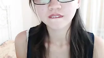 koreancat  has Screaming Orgasm