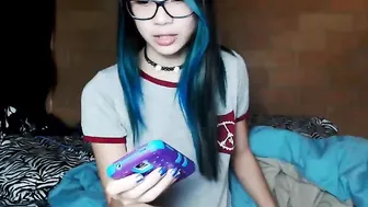 lolalusts  Gets Cumshot