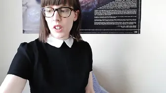 elwynciel  Wants to achieve rich blowjob