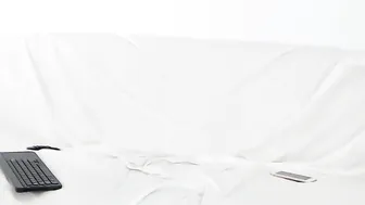 juliejoliee  Caresses her pink pussy