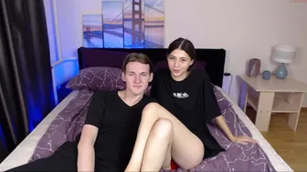 sarah_kurt_21092021_0541_couple_chaturbate