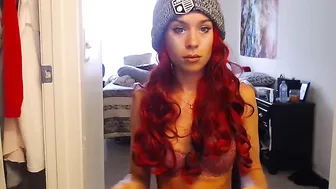 tighttinymilf  webcam show