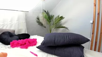 kalistee_19082021_1441_female_chaturbate