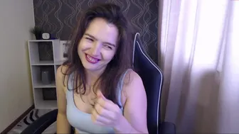 ariel_floyd_01102021_1057_female_chaturbate