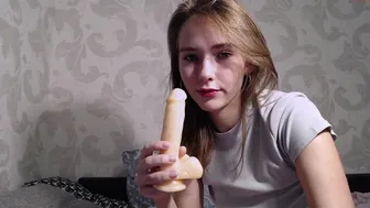 liki_smiley_06102021_2102_female_chaturbate_2