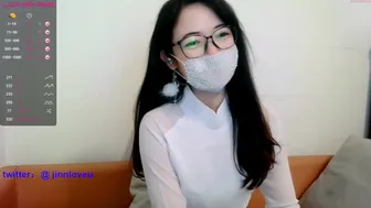 jinnloveu_01102021_1206_female_chaturbate