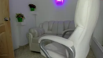 nicol_aisha_29092021_1250_female_chaturbate