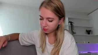 aggie_and_hanna_10092021_1338_female_chaturbate