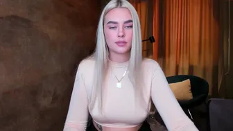 8a8y_nura_27082021_0959_female_chaturbate