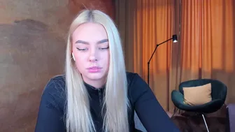 8a8y_nura_02092021_0646_female_chaturbate