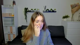 caitlin_bell_27092021_0142_female_chaturbate