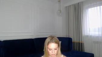 boucle_dor_28082021_1744_female_chaturbate