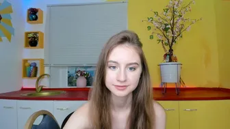 elizabeth_wong_16092021_1204_female_chaturbate