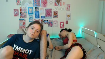 thisgirllikeu_30092021_1723_couple_chaturbate