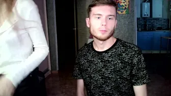 stacey_and_trent_04092021_1100_couple_chaturbate (1)