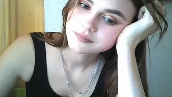 qqlola_25092021_1952_female_chaturbate