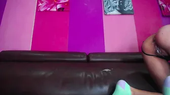 milamora_12082021_1441_couple_chaturbate