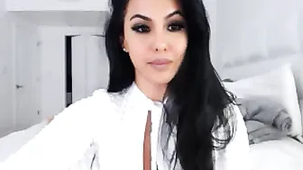 makayladivine  leaking dildo and nooky her self