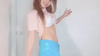 mikubaby  play with sextoy camchat