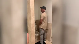 Ricky Johnson onlyfans_19-06-15_4926635_We_were_at_this_party_and..._404x720