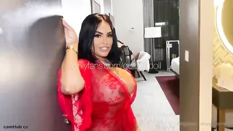 goldendoll Onlyfans POV fuck