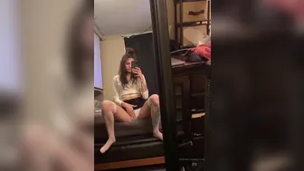 xoitsmiavip_5e6b9fed9692e6167c981