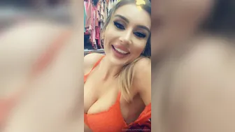 molly eskam_eKl85cQ2sG0fmyhneidfuz3QS0ptCUyS