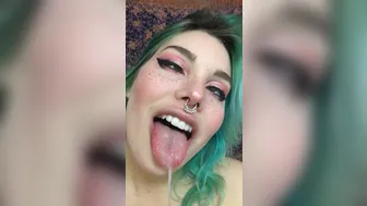 hinaughtya_Video Dec 30, 11 30 40 PM